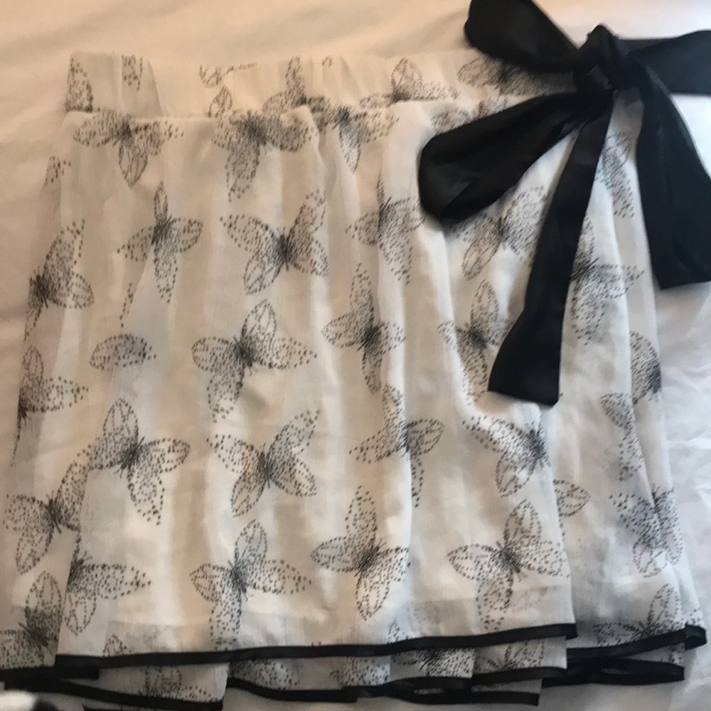Ladies Skirt
